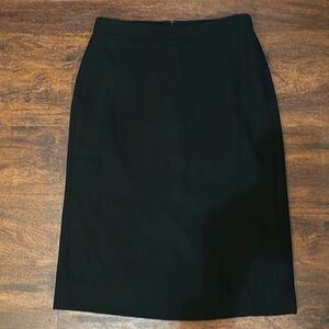 J. Crew 365 Crepe Knee Length Pencil Skirt in Black Size 4